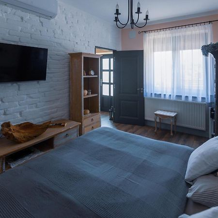 Bab-Lak Apartman Kisvárda Buitenkant foto