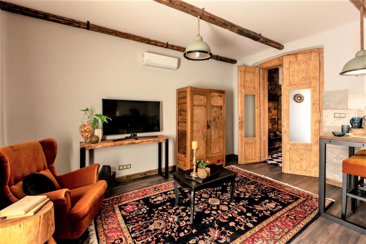 Bab-Lak Apartman Kisvárda Buitenkant foto